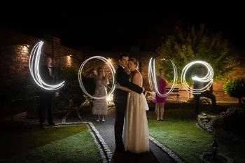 Aurelia i Mateusz - Reportaż ślubny Borki Małe