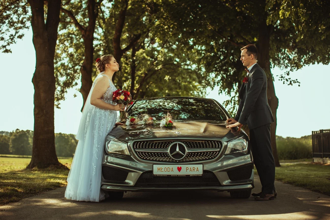 Mercedes do ślubu