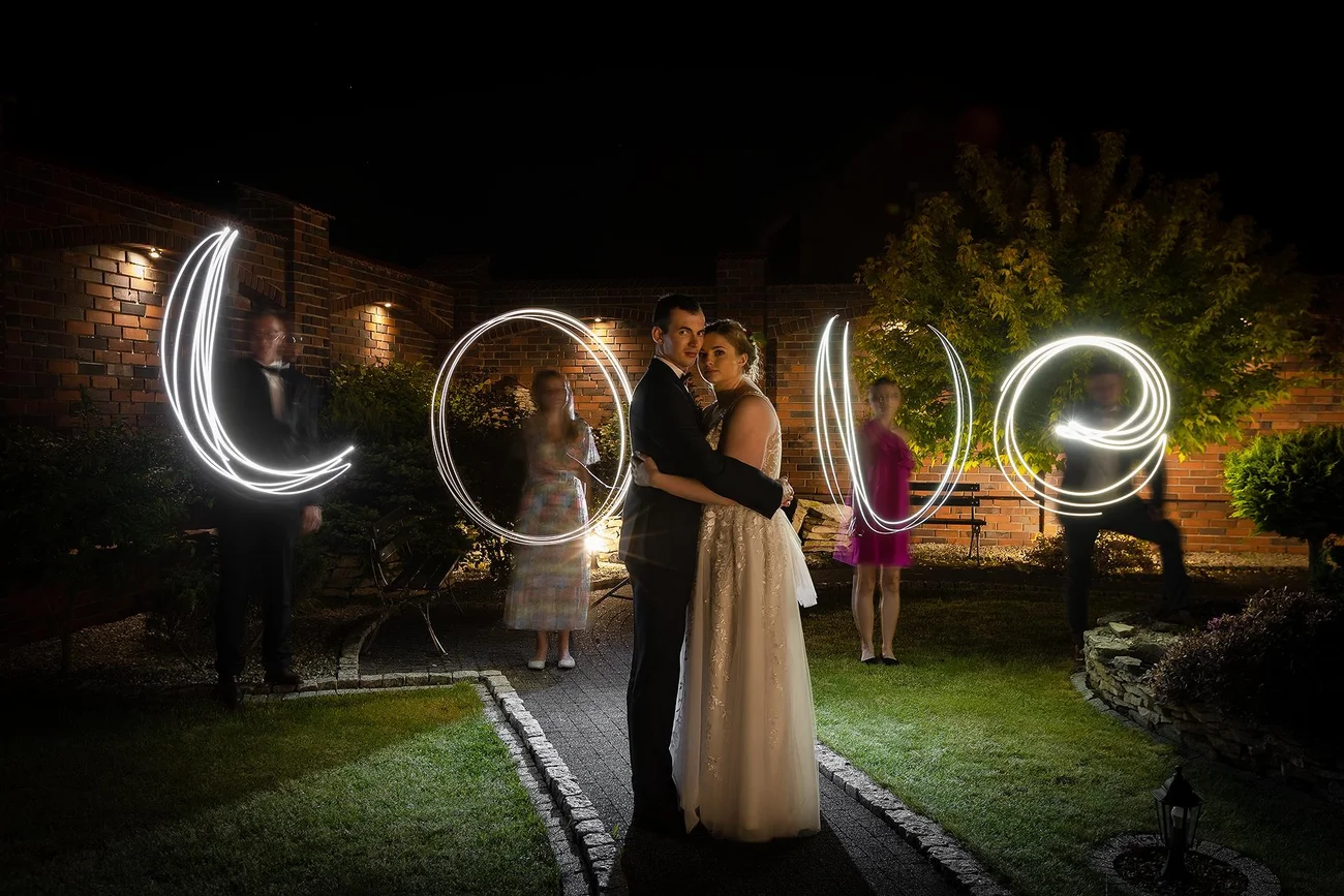 Aurelia i Mateusz - Reportaż ślubny Borki Małe