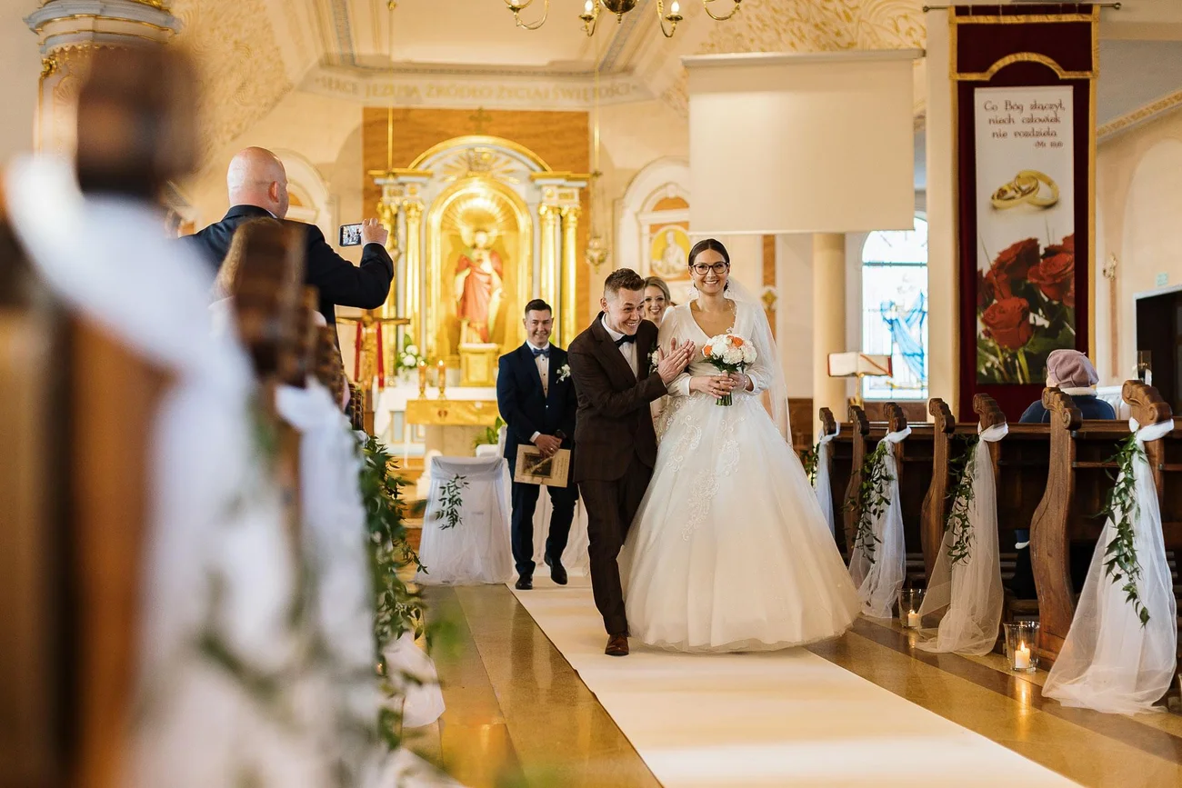 Wyjście z Kościoła