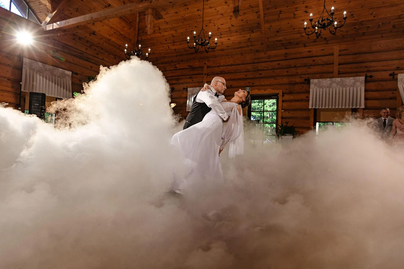 Justyna i Mariusz - zdjęcia ślubne Oberża Knieja