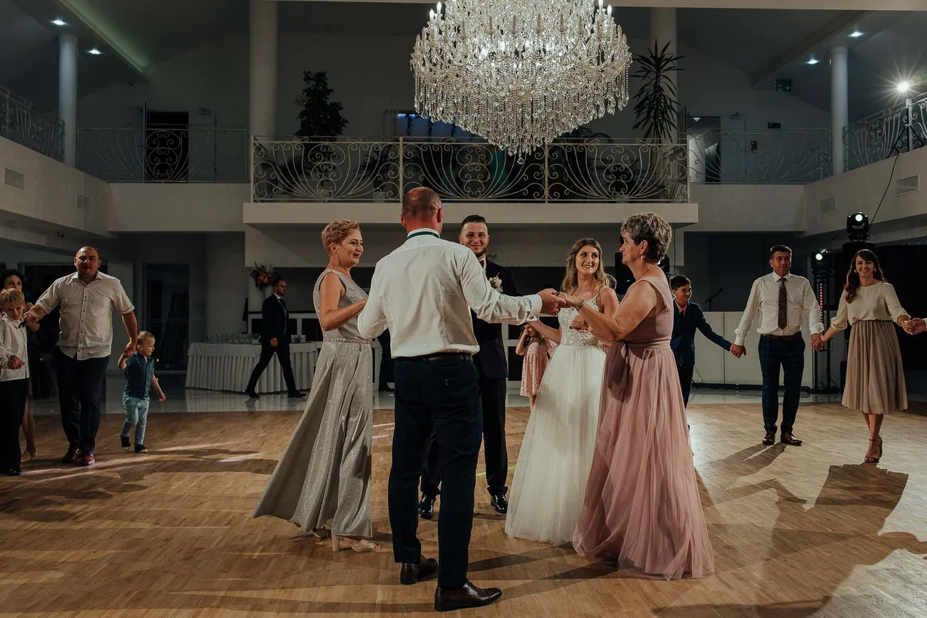 Podziękowania - taniec z rodzicami