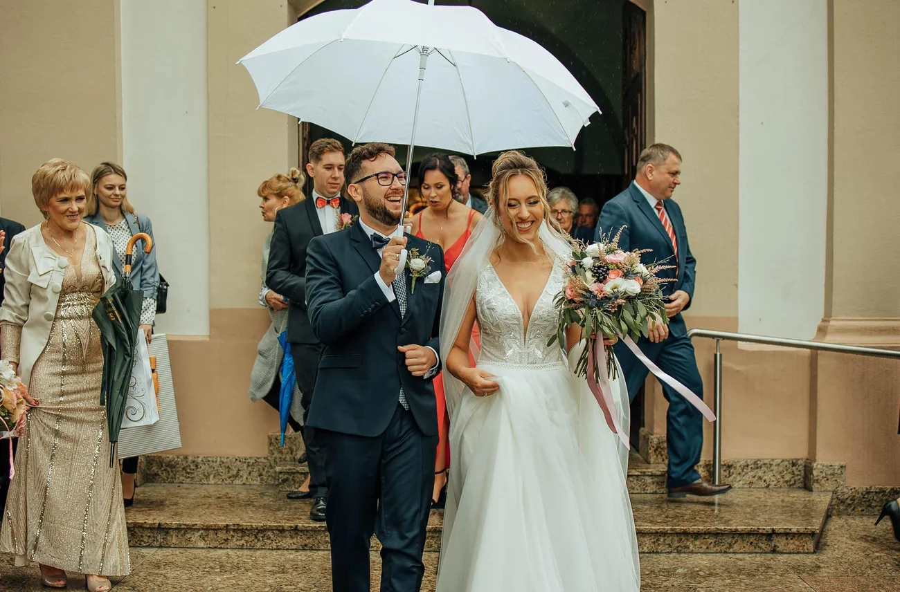 wyjście z kościoła