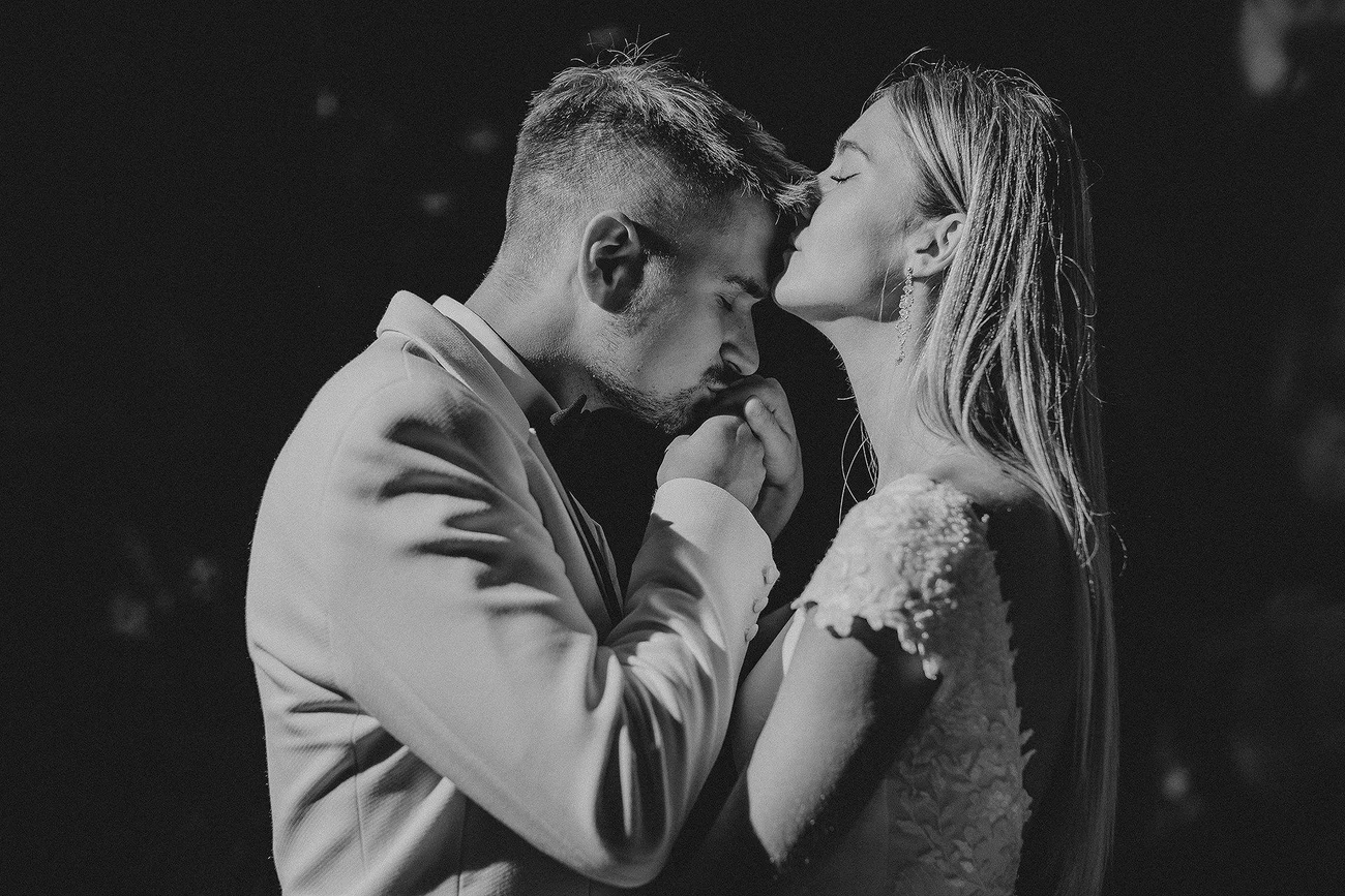 Błogie chwile Klaudii i Adriana w Adršpach