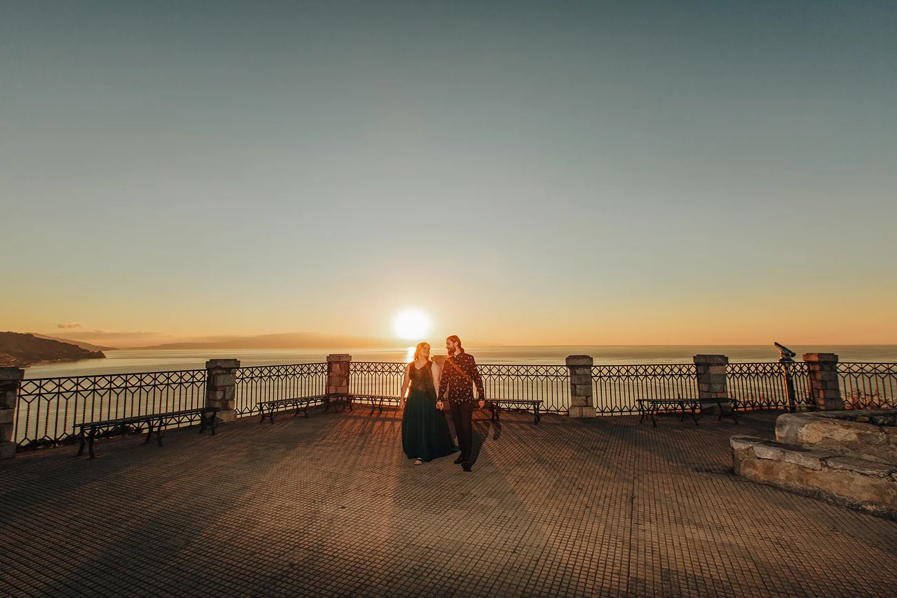 Wschód słońca Sycylia i Para młoda