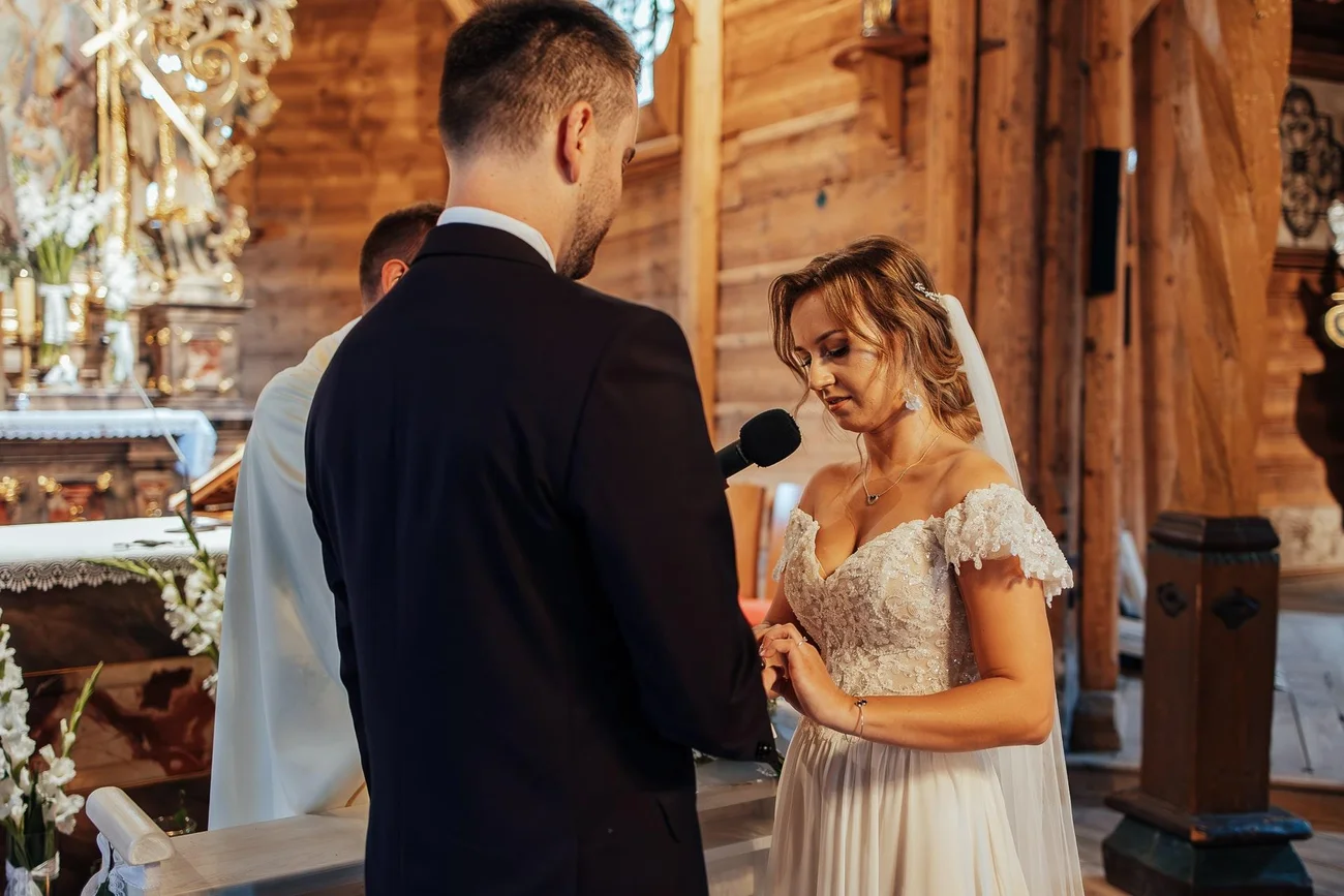 Zakładanie obrączek