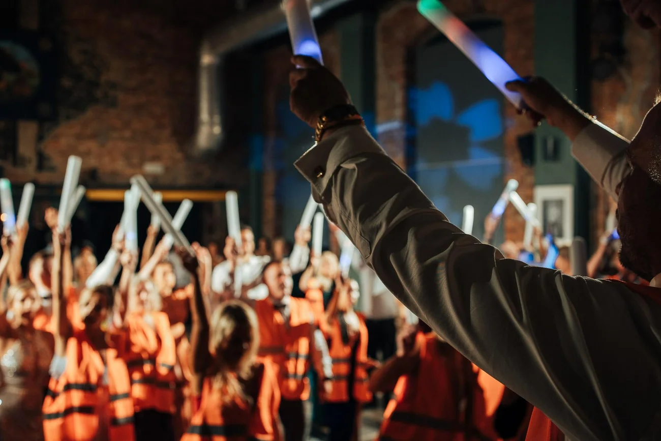 Pałki ledowe na weselu