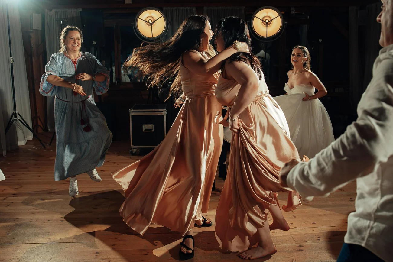 Taniec przyjaciółek - wesele wrocław