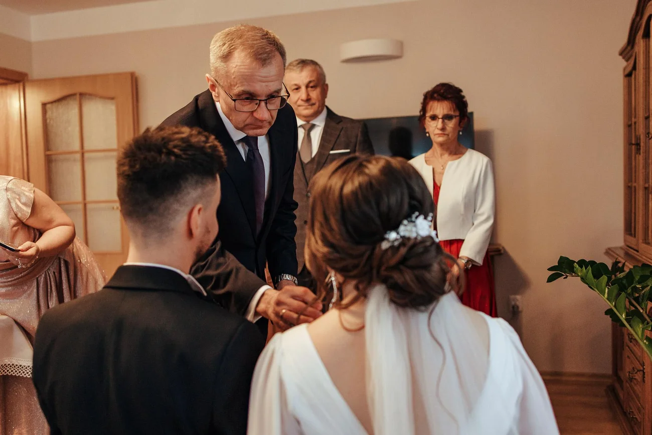 Błogosławiący tata