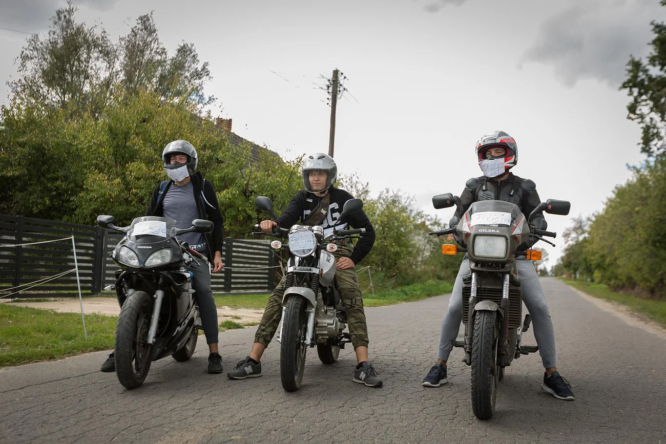 Bramka ślubna - motory