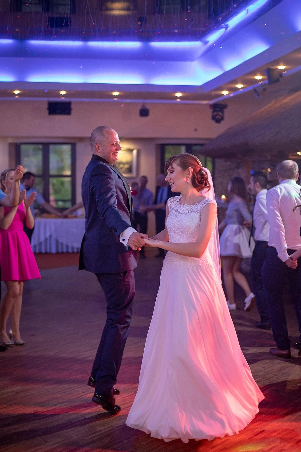 Pierwszy taniec pary młodej